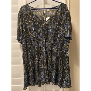 Cato Womans Plus‎ Sportswear Short Sleeve Sheer  V Neck  Top 22/24W